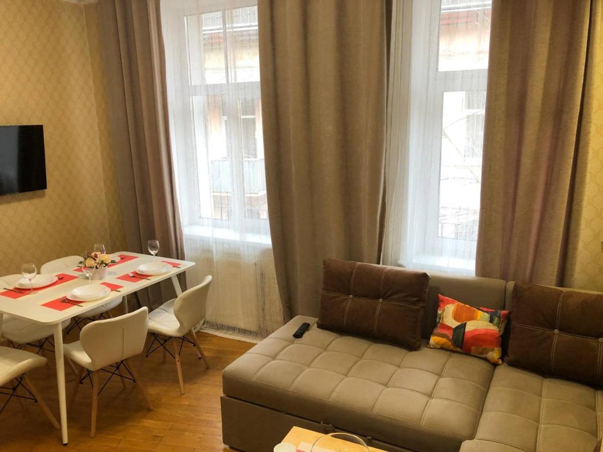 Demar Apart Herzena Lviv Exteriör bild