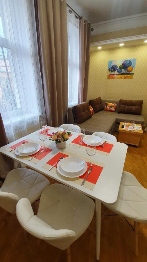 Demar Apart Herzena Lviv Exteriör bild