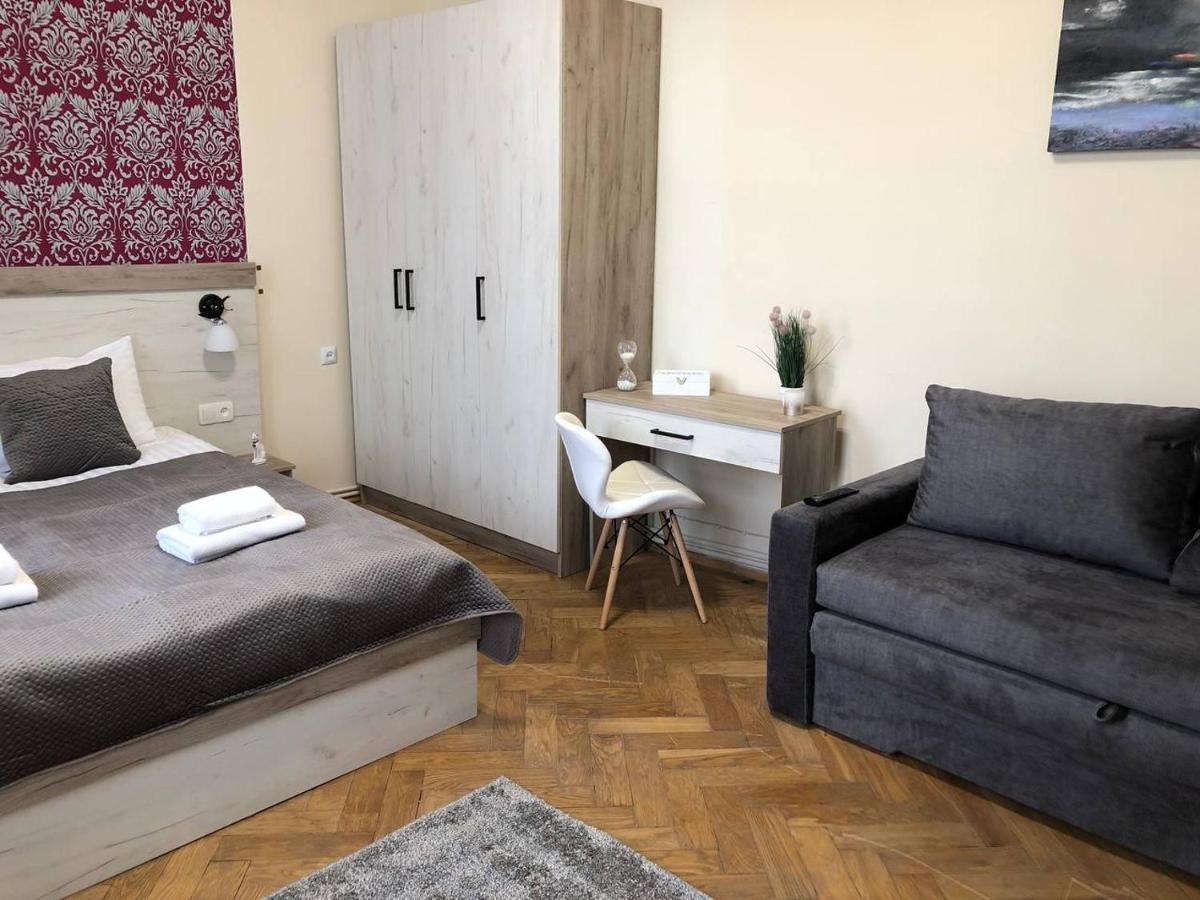 Demar Apart Herzena Lviv Exteriör bild